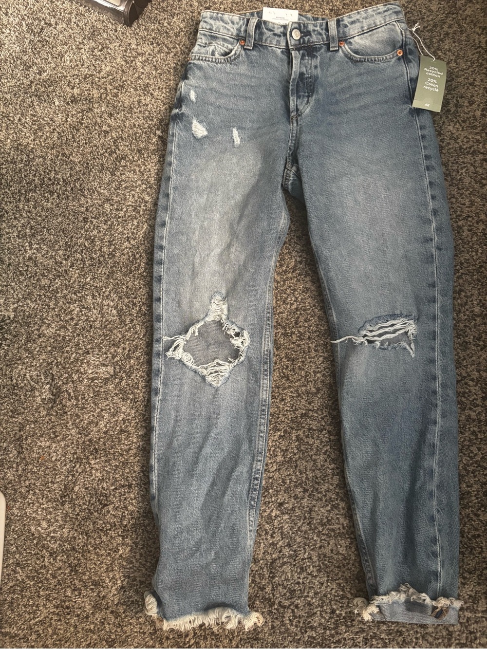 NWT women's sz 2 H&M distressed jeans boyfriend low waist loose fit  New